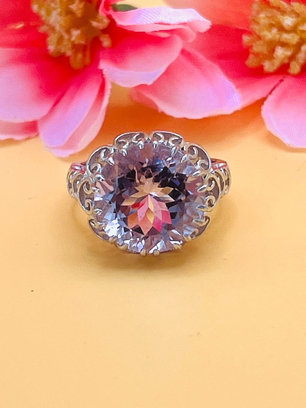 Vintage Silver Ring size 10 with round Lavender Gemstone